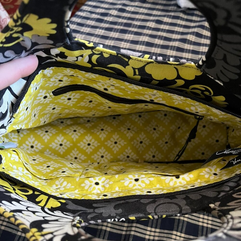 Vera Bradley Retired “Baroque” Handbag--Yellow, Gray, Black--Wraparound Pockets - Picture 6 of 16